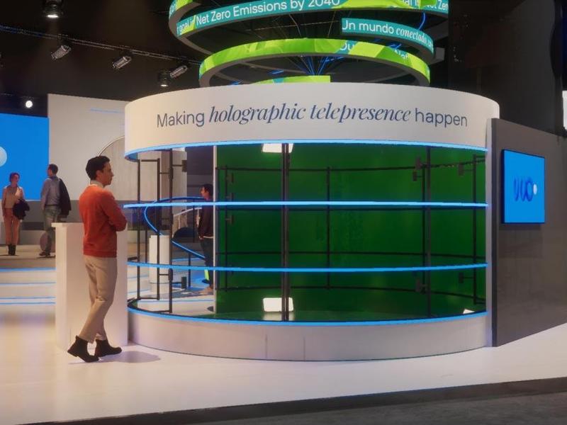 Experience The Possibilities Of Augmented Reality And Holographic Telepresence At Mwc