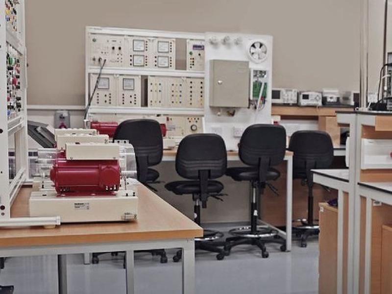Uae: Abu Dhabi University Unveils Revolutionary Quantum Lab With Vernewell Group