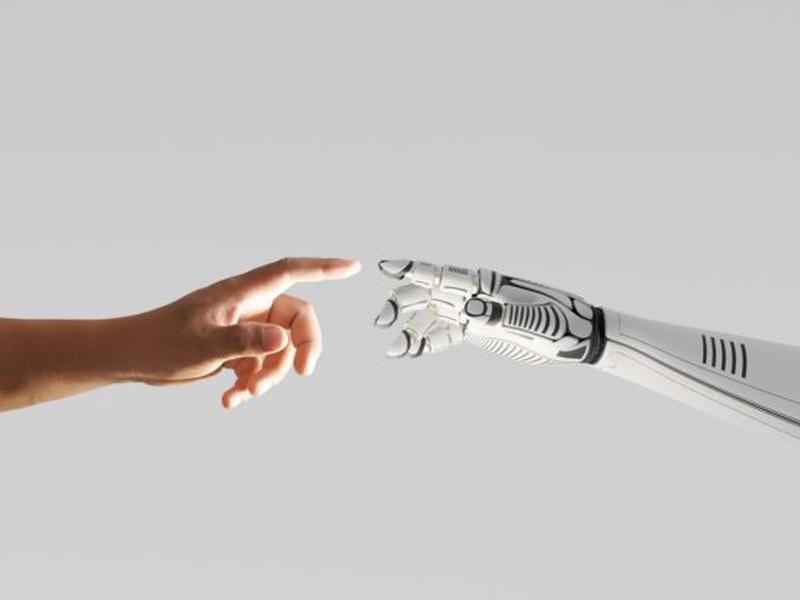 Navigating The Risks Of Using Generative Ai
