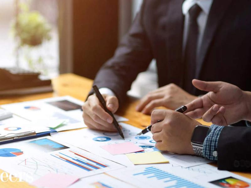 Data Scientist Vs Data Analyst: The Major Difference Between The Two