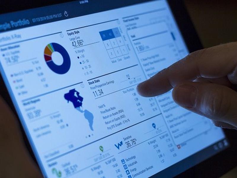 Data-driven Decision Making: Leveraging Analytics To Supplement Financial Metrics In It Evaluation