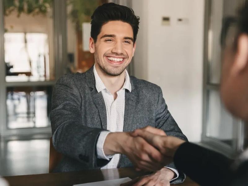 Recruiters Turn To Ai In Their Quest To Lure Top Agents