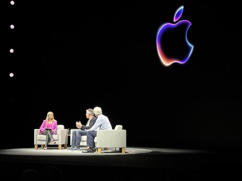 Craig Federighi & John Giannandrea Talk Apple Intelligence