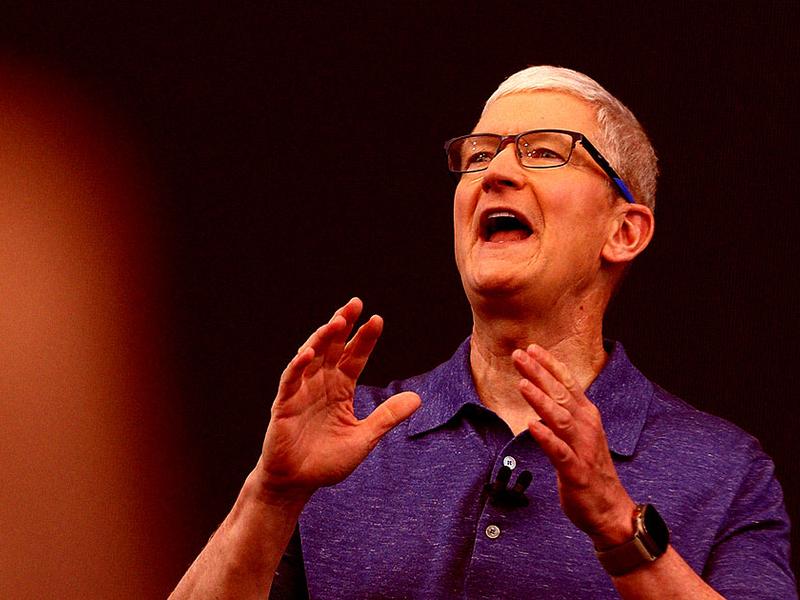 Apple’s Huge Ai Announcement Is A Chatbot And An Image Generator, Which Is The Exact Same Boring Offering As Microsoft, Google And Meta